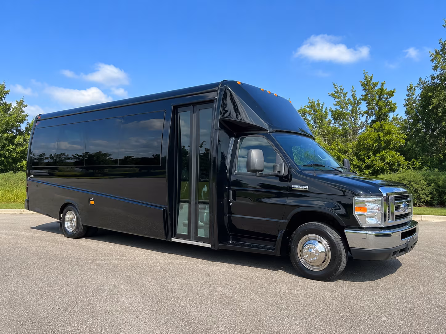 buses for carowinds and amusement park field trips near rock hill