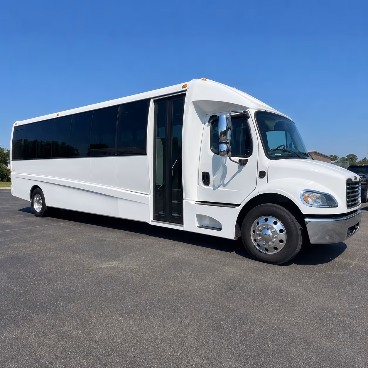buses for winthrop university corporate and campus group travel