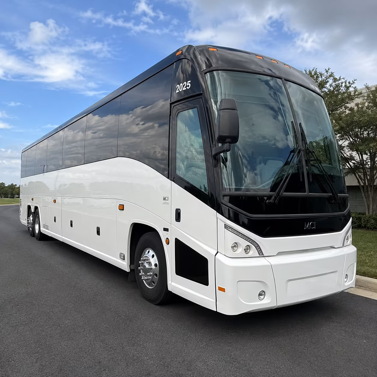 shuttle buses for rock hill employers near the charlotte metro border